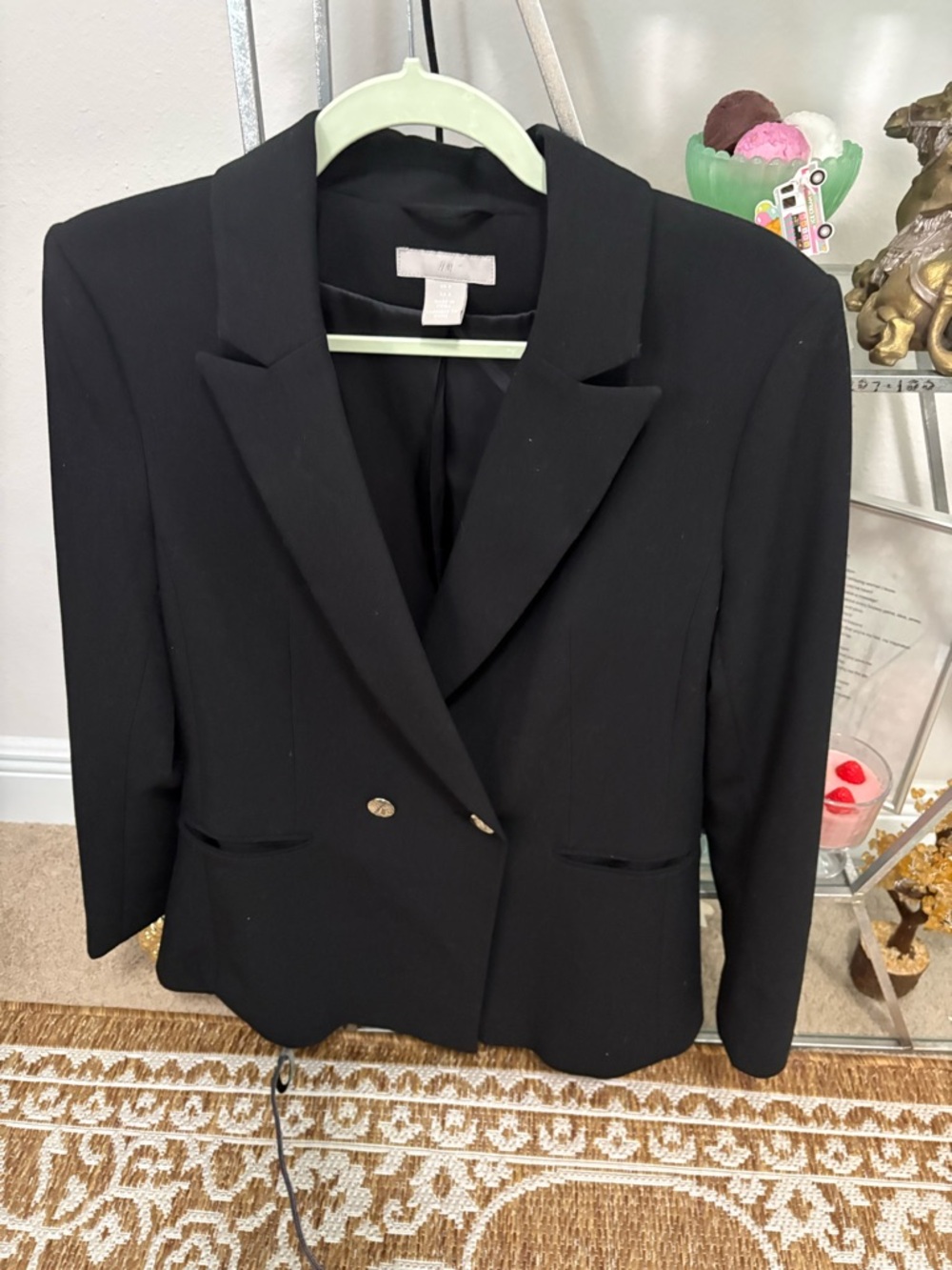 Black H&M womens Blazer black with silver Buttons Jacket Size 8 mint